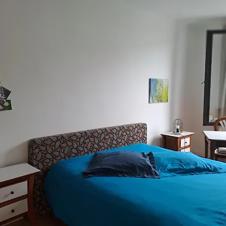 A 800 M De La Grande Et Du Centre Appartement *